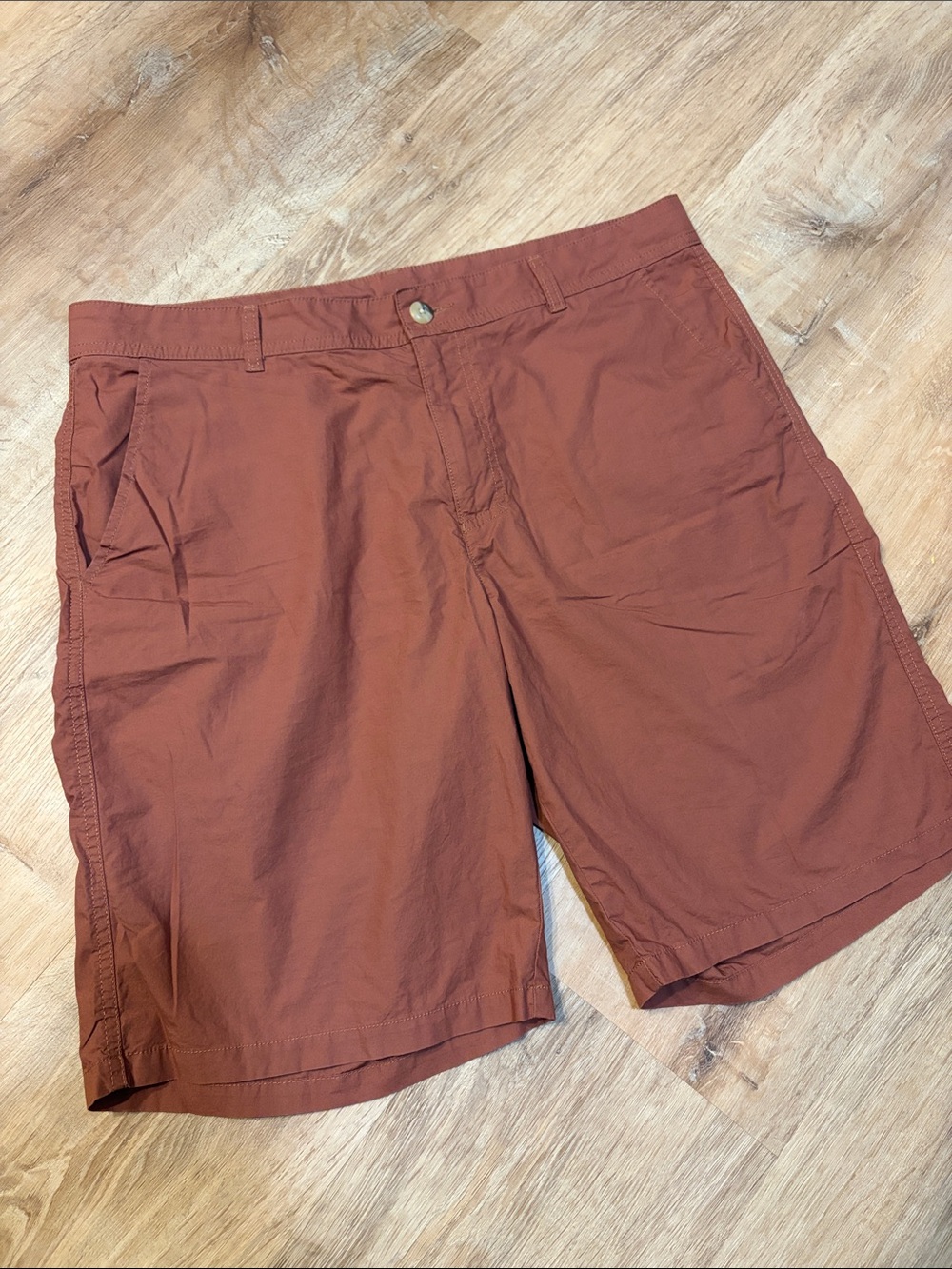 Columbia Men's Rust Red Flat Front Shorts